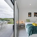 Adao Lobo Holiday home *