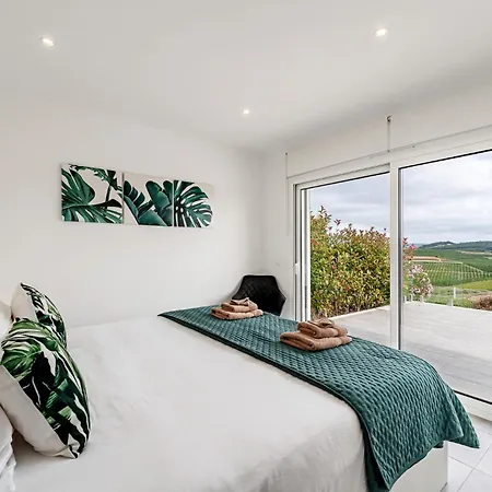 Adao Lobo Дом отдыха *