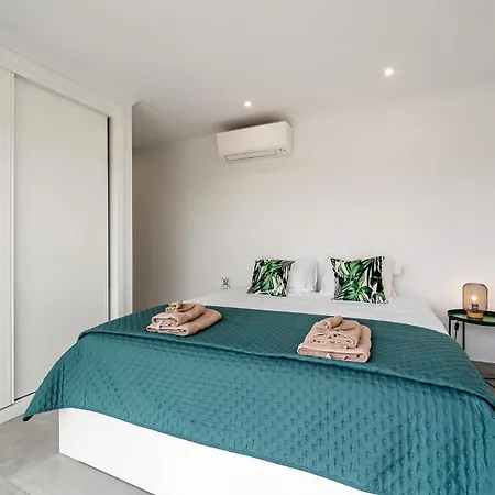 Adao Lobo Дом отдыха *