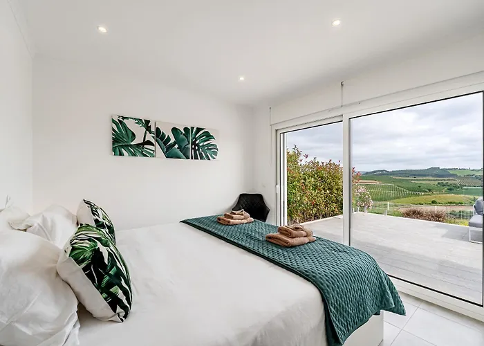 Adao Lobo Дом отдыха *