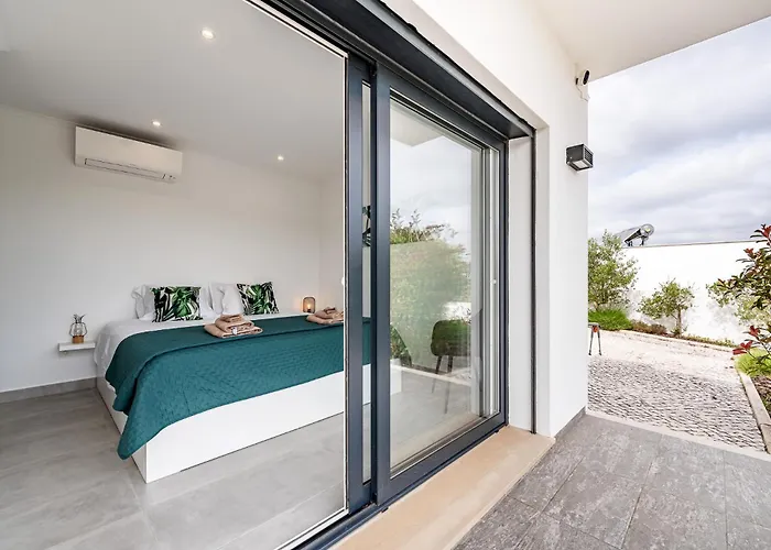 Adao Lobo Дом отдыха